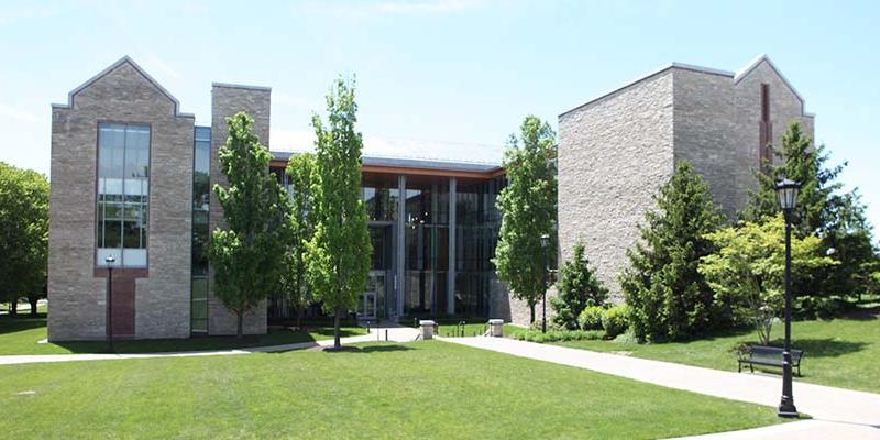 Bryn Athyn College campus with front view of the Doering Center